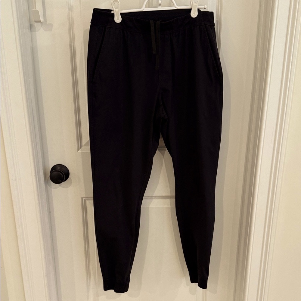 RHONE Black Men's Sweatpants